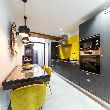 Semesterbostad Casa Toro *